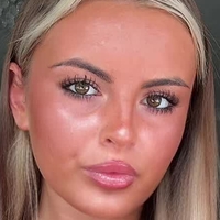 livjoneszz Nude