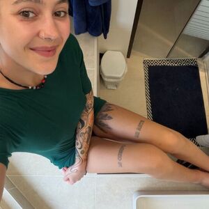 lizz.rmo Nude
