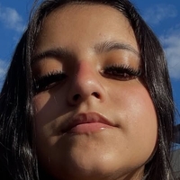 llaralys Nude