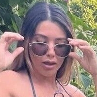 lo.pe.te Nude