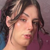 Logan Cakes Nude