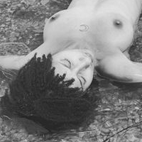 Loupskoll Nude