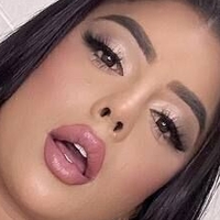 luhdiasfree Nude