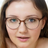 Luna Umberlay Nude