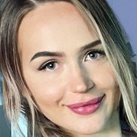 Lyndsi Sark Nude
