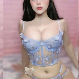 Maarianita Nude