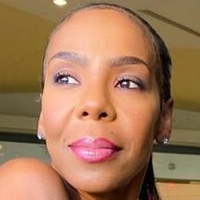 Madame DREA the DREAm Nude