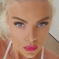 Maddie Peach Nude