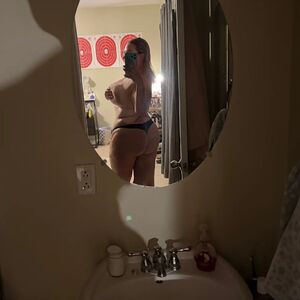 Madeline Van Aken Nude