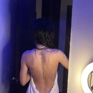 madzunkwn Nude