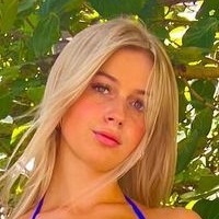 maeveeee9 Nude