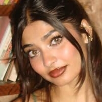 Maham Malek Nude