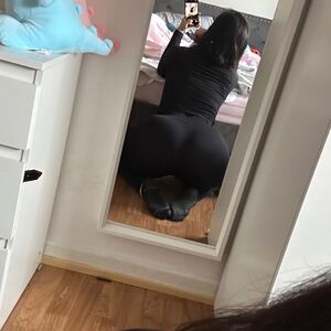 Maki95 Nude