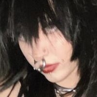 maniczach Nude