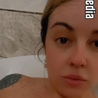 Manuaferrs Nude