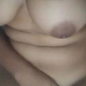 ManuPutinha Nude