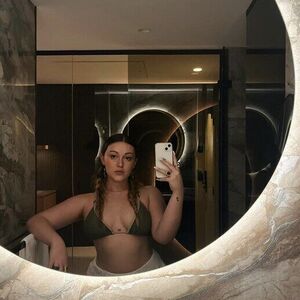 Margaux Depre Nude