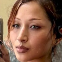 mariposa_rota2 Nude