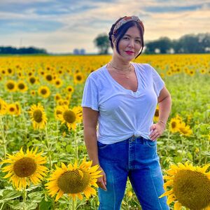 Mary Hollis Inboden Nude