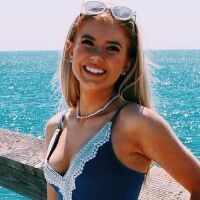 Mary-Kate Willis Nude
