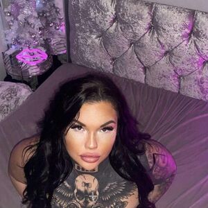 MelinaCurves Nude