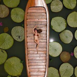 mer19.m Nude