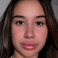 Mia Just Turned 18 Nude