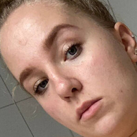 Mia Kühl Nude