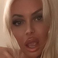 miaathompsonn Nude