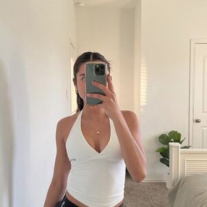 Michelle Pineda Nude