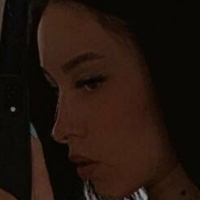 MileeAnca Nude