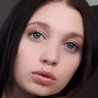 Miranda Bl Nude