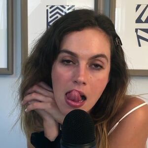Miss Asmr Nude