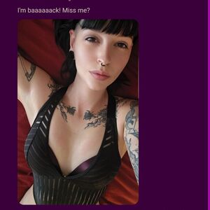 Mohawk Molly Nude