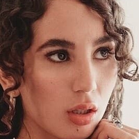 Monique Barrón Nude