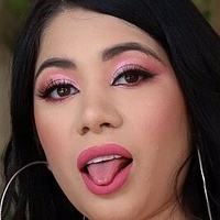 montes Nude