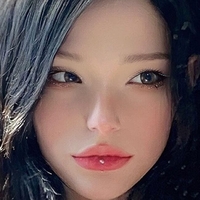Moonlitvivi Nude