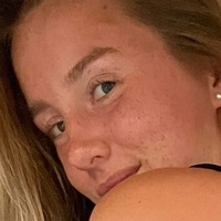 mspeachysophie Nude