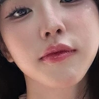 n.niniee Nude
