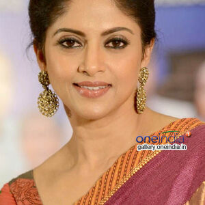 Nadhiya Moidu Nude