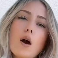 Nadine Zofia Hamleh Nude