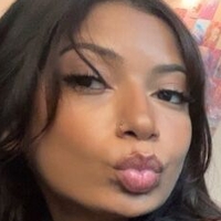 nadyatsya Nude