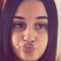 Nejraa Nude