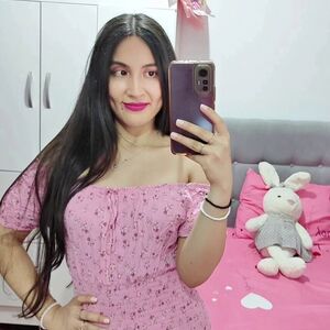 Nicole Dayana Nude