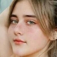 Niez_ka Nude