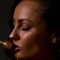 Nika_Orend Nude