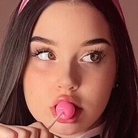 nikkiskies Nude