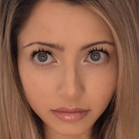 nina18babysitter Nude