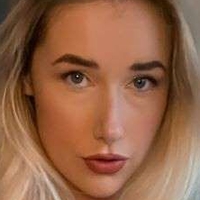 noellefoley Nude