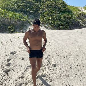 officailarq Nude
